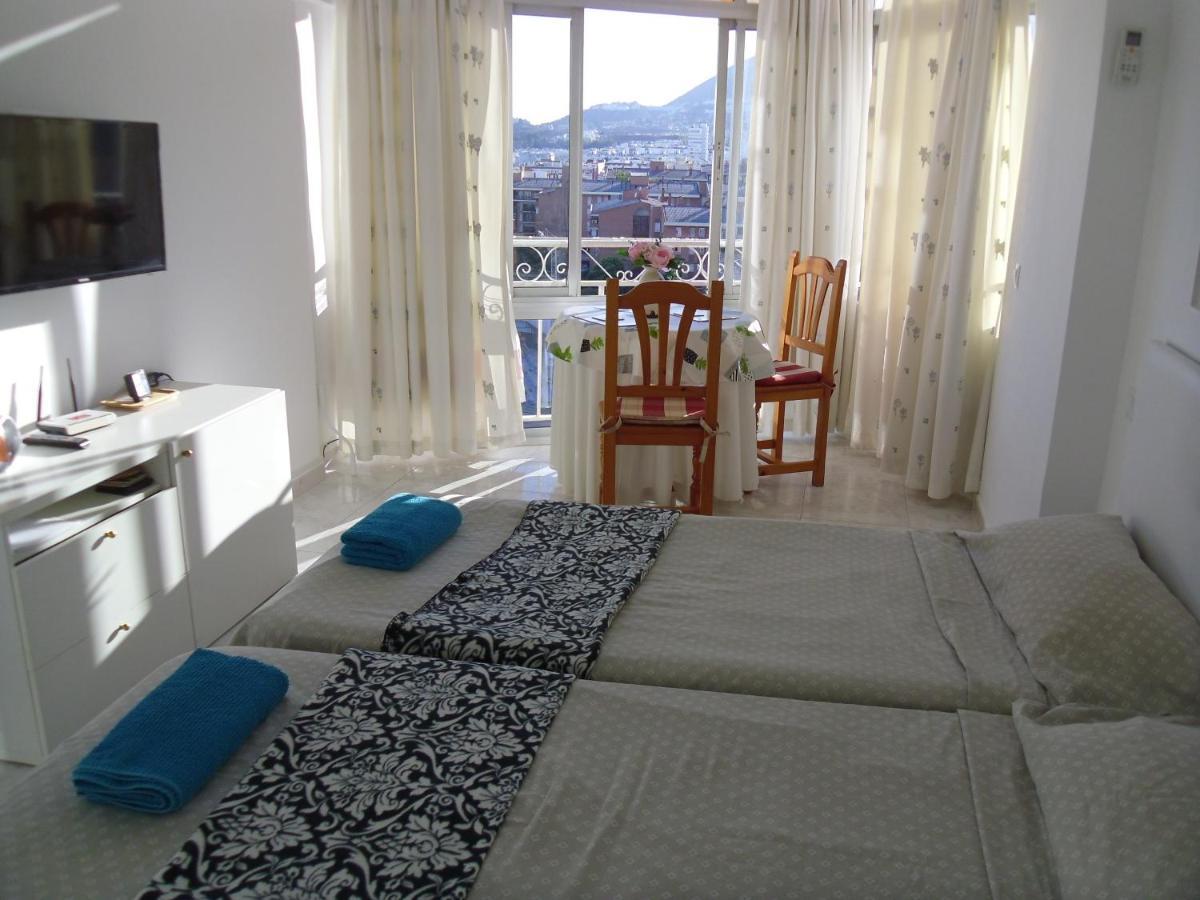 Sunny Studio In Piscis Building Benalmádena Exteriör bild