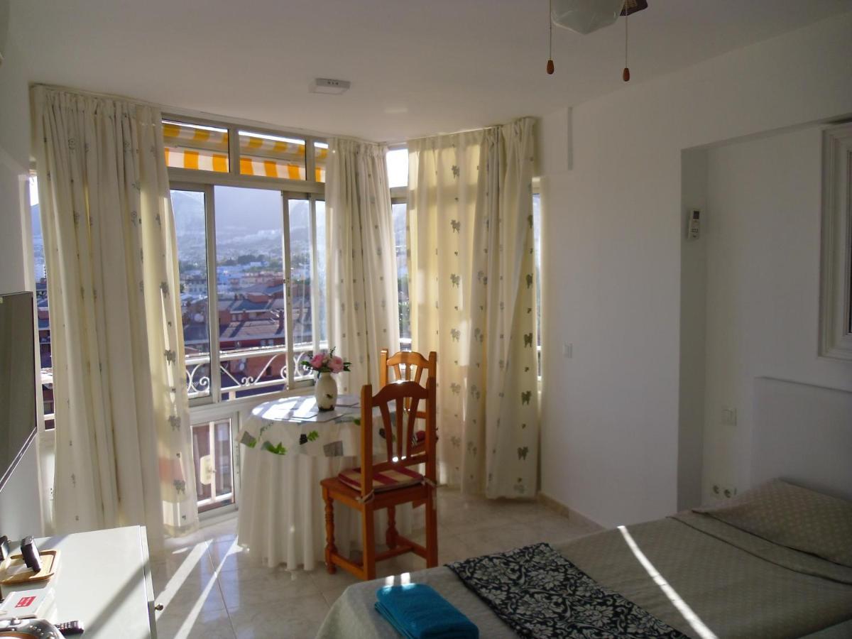 Sunny Studio In Piscis Building Benalmádena Exteriör bild